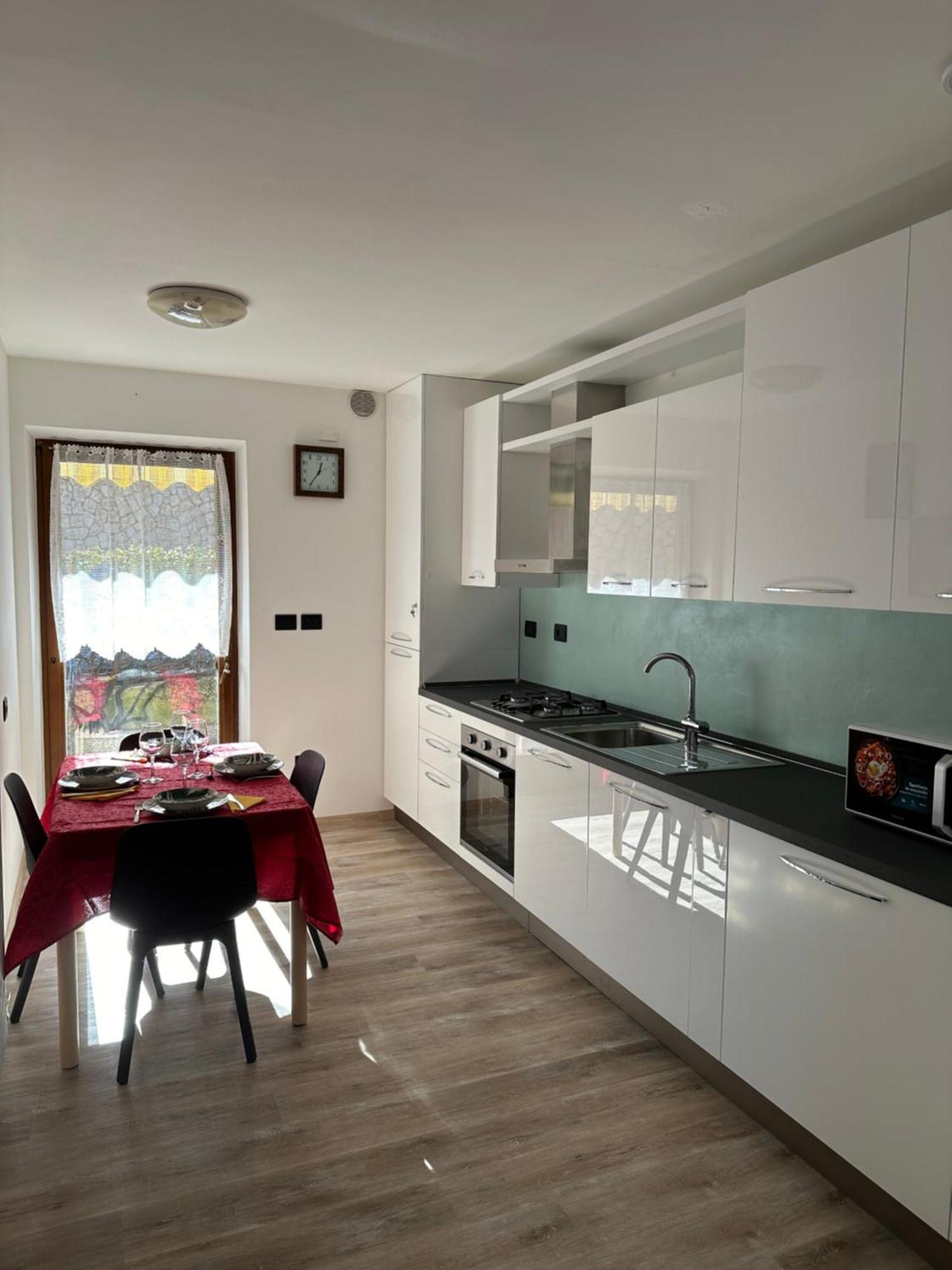 Casa Vacanza La Croseta Тренто Экстерьер фото
