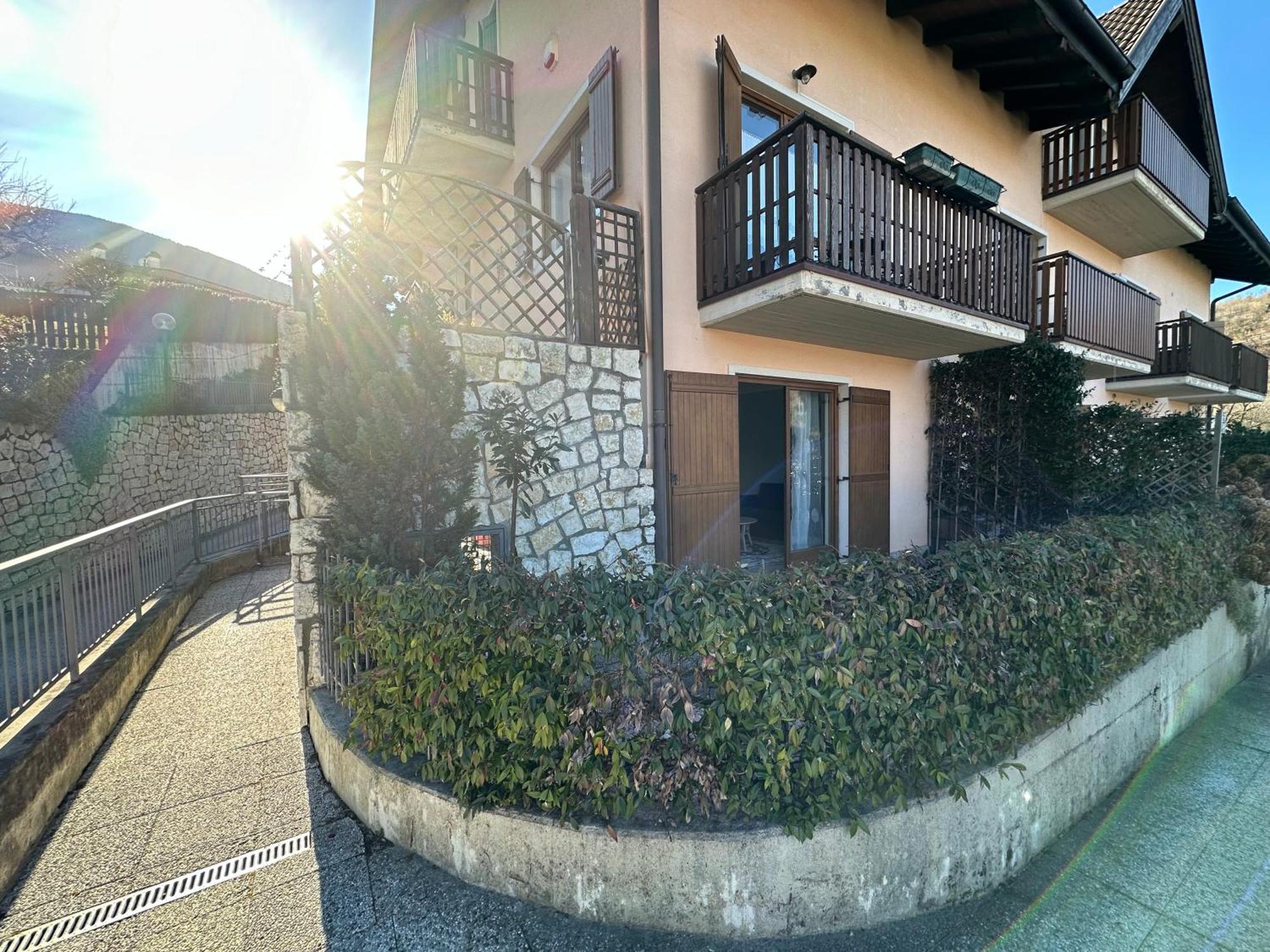 Casa Vacanza La Croseta Тренто Экстерьер фото