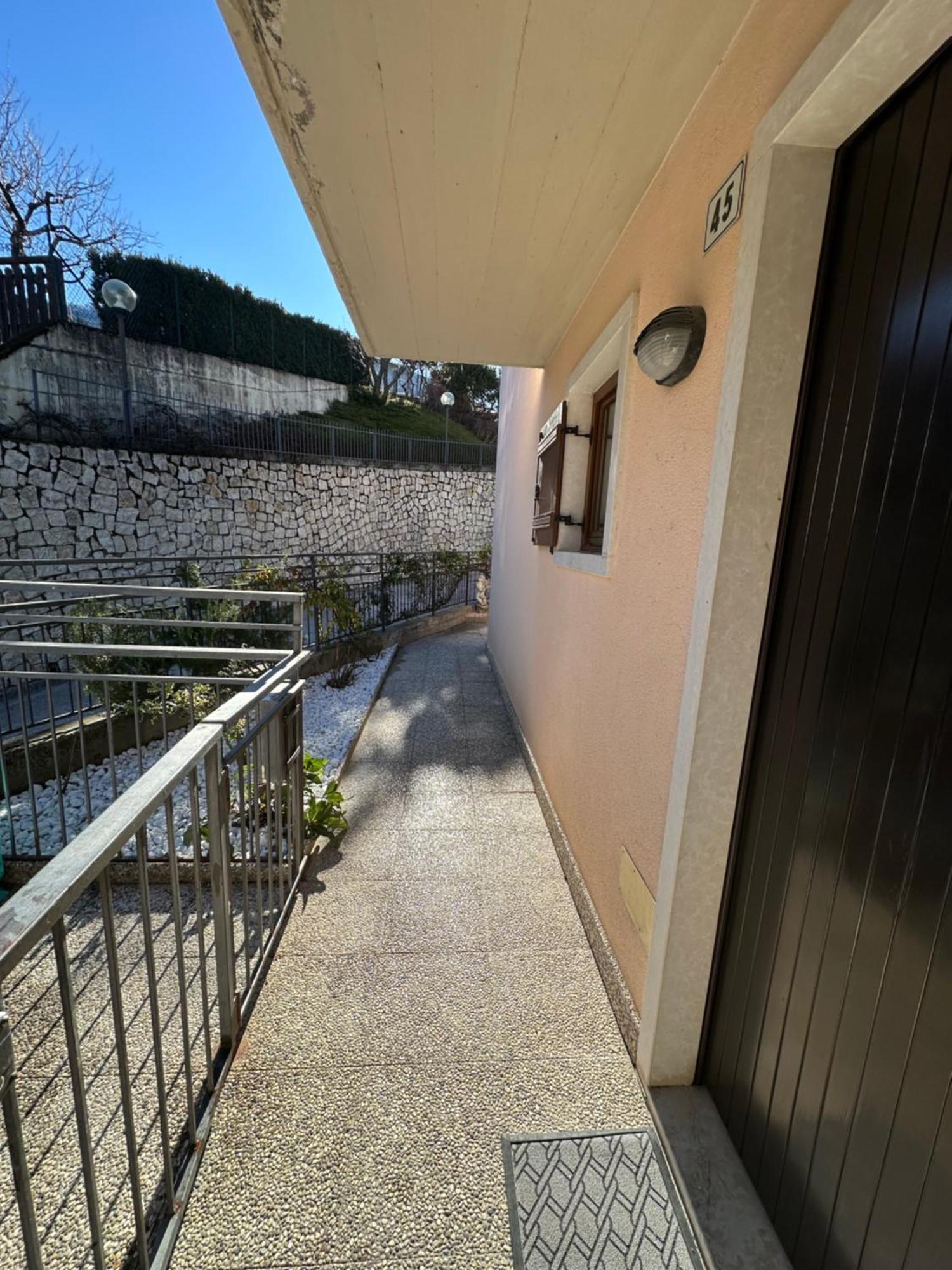 Casa Vacanza La Croseta Тренто Экстерьер фото